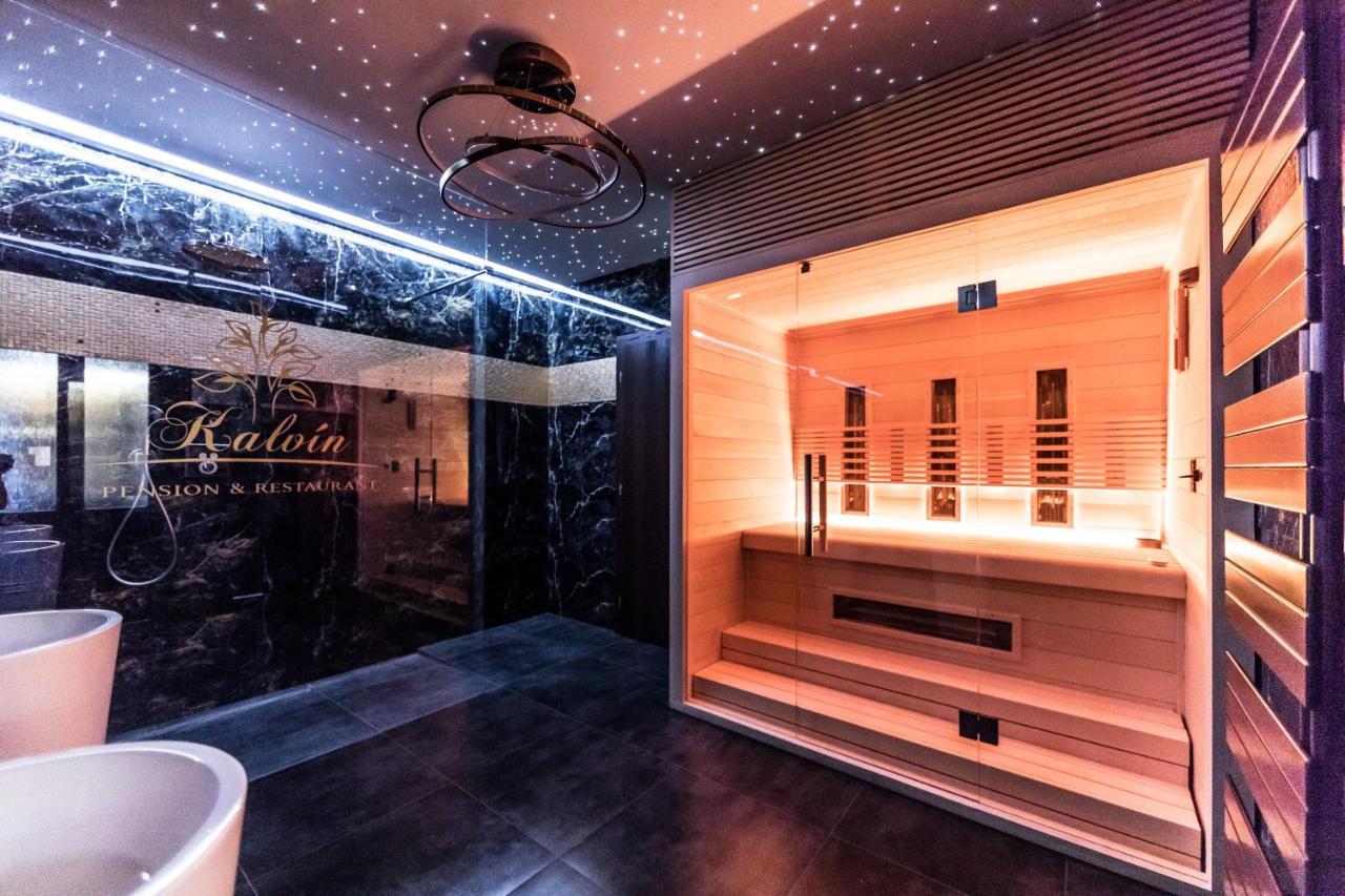 Kalvin Restaurant & Pension Rastislavice Экстерьер фото